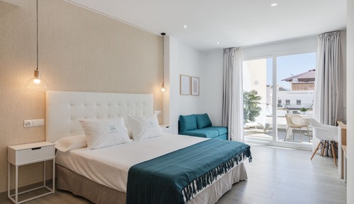 Premium Double Room, Terrace, Pool View