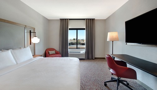 Standard Room, 1 King Bed, Non Smoking