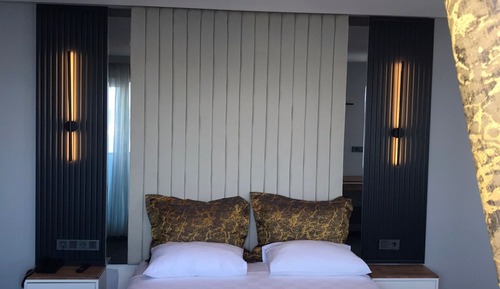 Junior Suite, City View