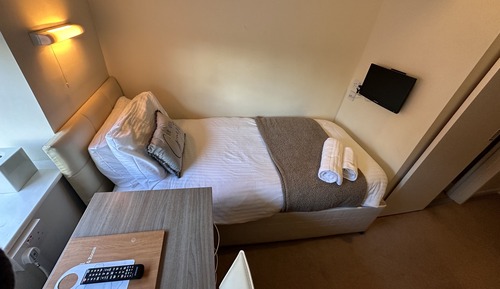Classic Single Room