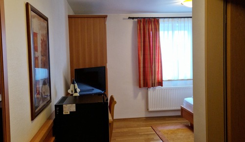 Comfort Single Room