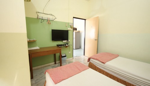 Twin Room, Private Bathroom