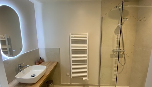 Superior Double Room, Ensuite, Sea View (3 - Chambre Illur)