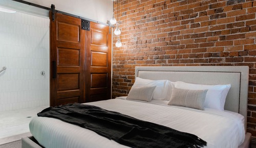 Comfort Room, 1 King Bed