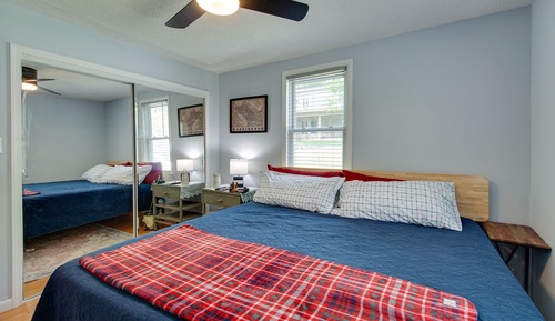 House (2 Bedrooms)
