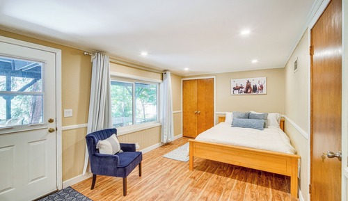 House (4 Bedrooms)