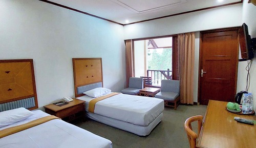 Standard Twin Room, 2 Twin Beds, Courtyard View
