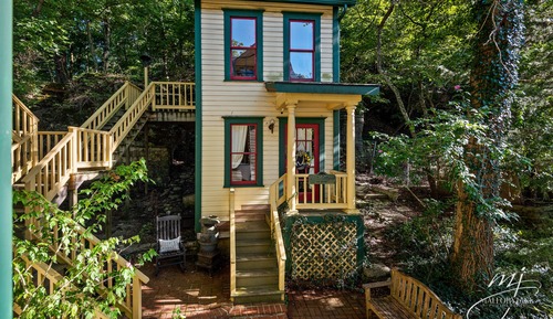 The Peabody Historic Cottage
