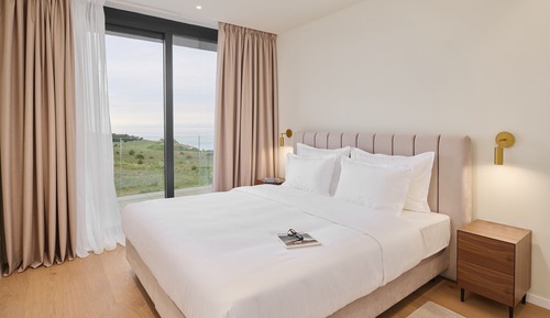 Apartment, 2 Bedrooms, Terrace, Partial Sea View