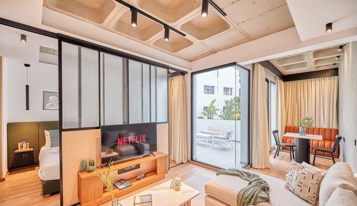 Superior Apartment