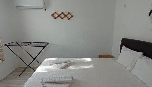 Economy Apartment, Sea View, Garden Area