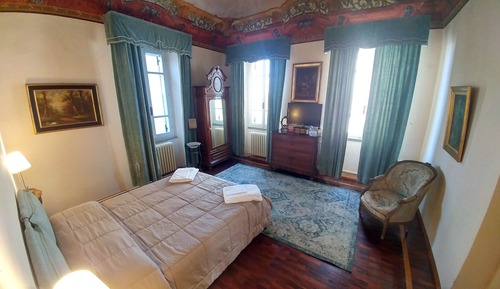 Exclusive Room