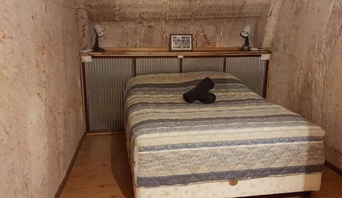 Family Apartment, Private Bathroom (Deluxe)