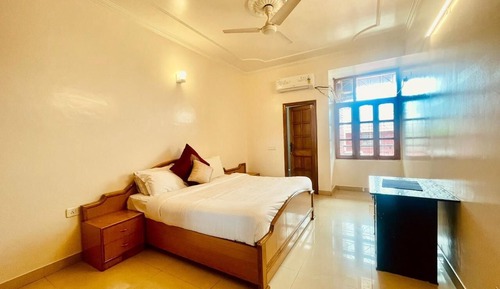 Luxury Apartment
