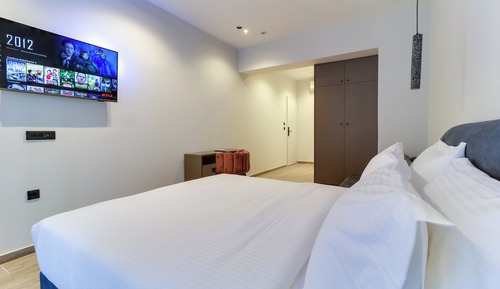 Family Studio Suite