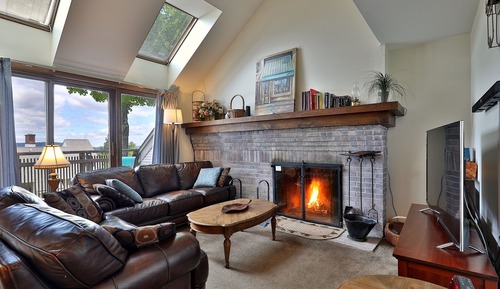 Condo, 3 Bedrooms