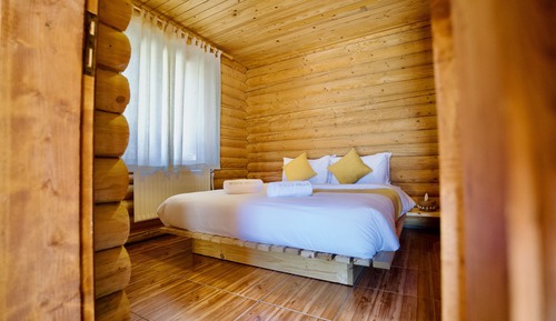 Bungalow 2 Bedrooms Pool View