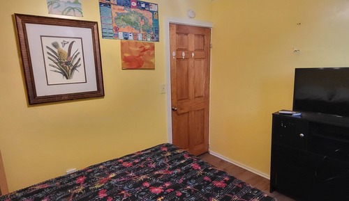 Guest House Yellow Private Room