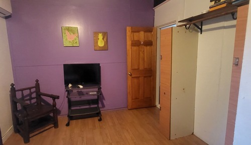 Guest House Large Purple Private Room