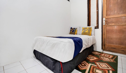 Basic Double Room