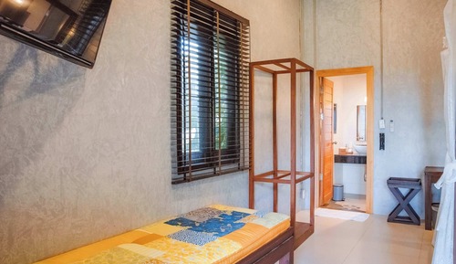 Exclusive Studio Suite