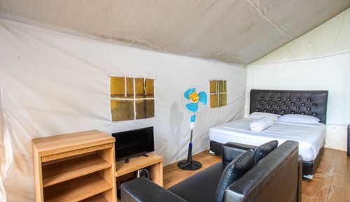 Signature Quadruple Room