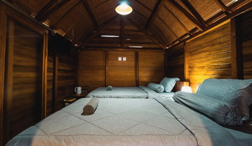 Glamping Sweet Twin Bedroom