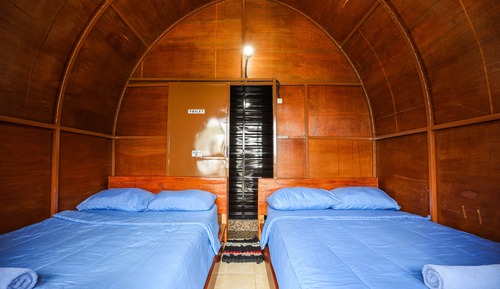 Glamping Twin Beds