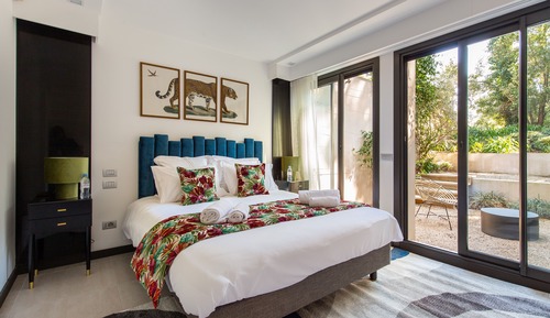 Luxury Apartment