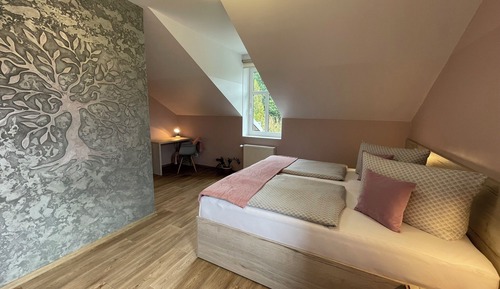 Apartment (6)