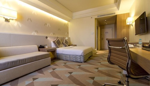 Superior Queen Room