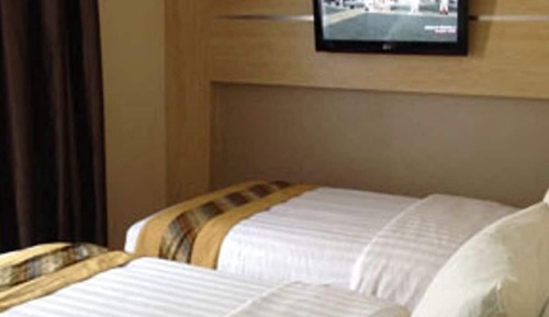 Joy Double or Twin Room (Breakfast Included)