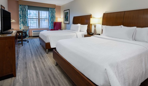 Room, 2 Queen Beds (Drinks & Snacks)