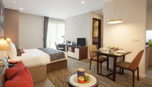 Executive Studio, 1 King Bed, City View