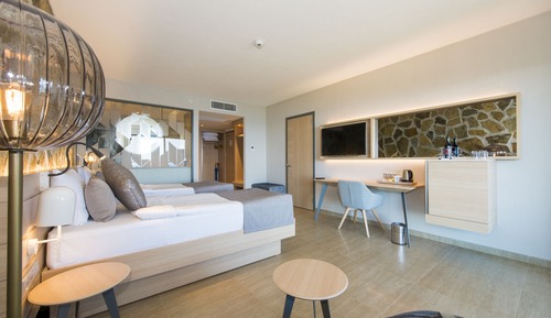 Standard Room, Sea View (Without Balcony)