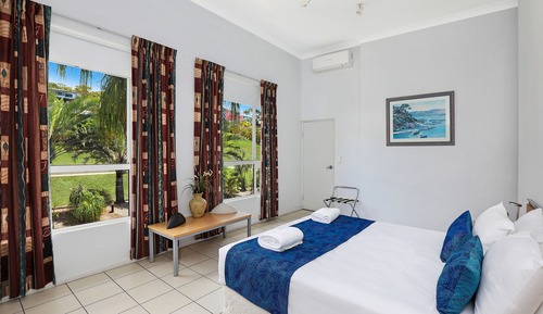 1 Bedroom Studio Apartment