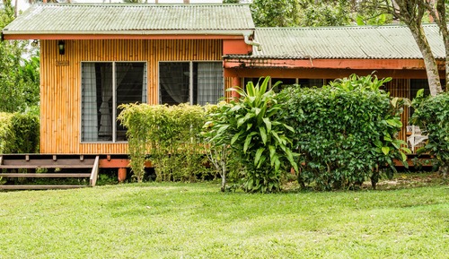 Tropical Garden Bure