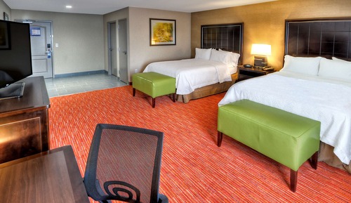 Room, 2 Queen Beds, Accessible, Non Smoking
