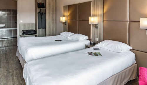 Basic Triple Room
