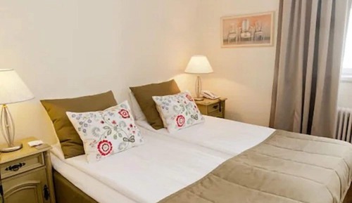 Standard Room, 1 King Bed, Non Smoking
