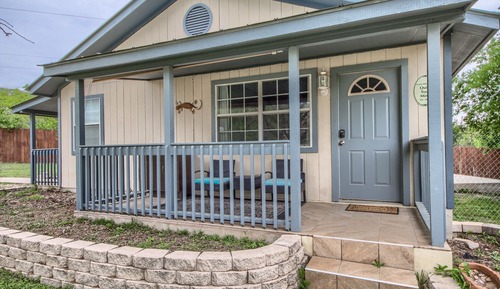 House, 1 Bedroom