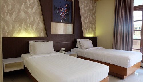 Superior Twin Room