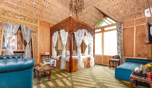 Royal Double Room