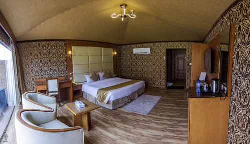 Royal Suite, 1 Queen Bed, Terrace