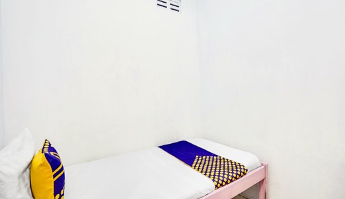 Classic Single Room