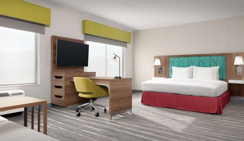 Studio, 1 King Bed, Accessible (Mobility & Hearing, Roll-In Shower)