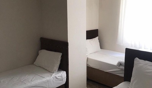 Basic Triple Room, 3 Twin Beds, City View
