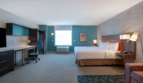 Studio, 1 King Bed, Accessible, Bathtub (Mobility & Hearing)