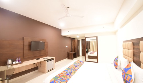 Premium Suite With Balcony