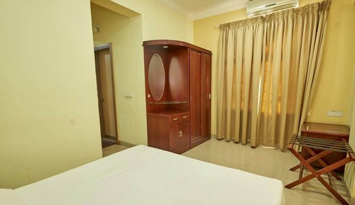 Family Suite, 1 Queen Bed, Non Smoking, City View